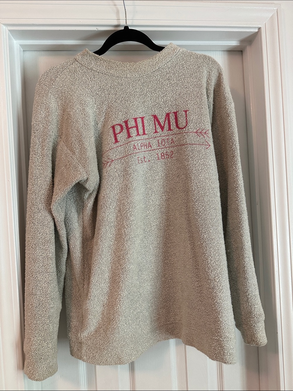 Phi Mu Sorority Woolly Threads Cream Knit Pullover Sweatshirt